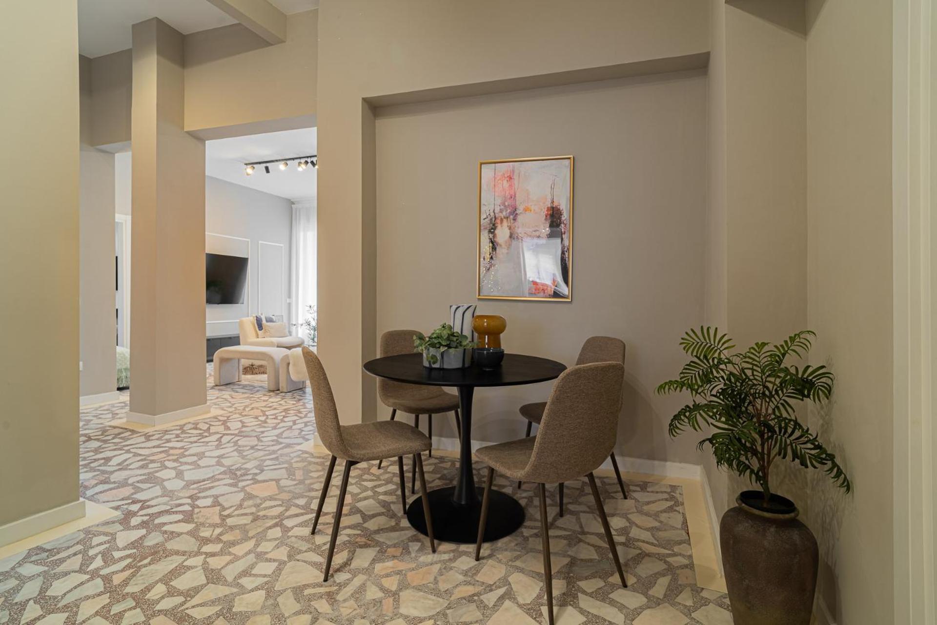 Loggia & Luxe 5Br Penthouse In Universitatii Area Bukarest Kültér fotó
