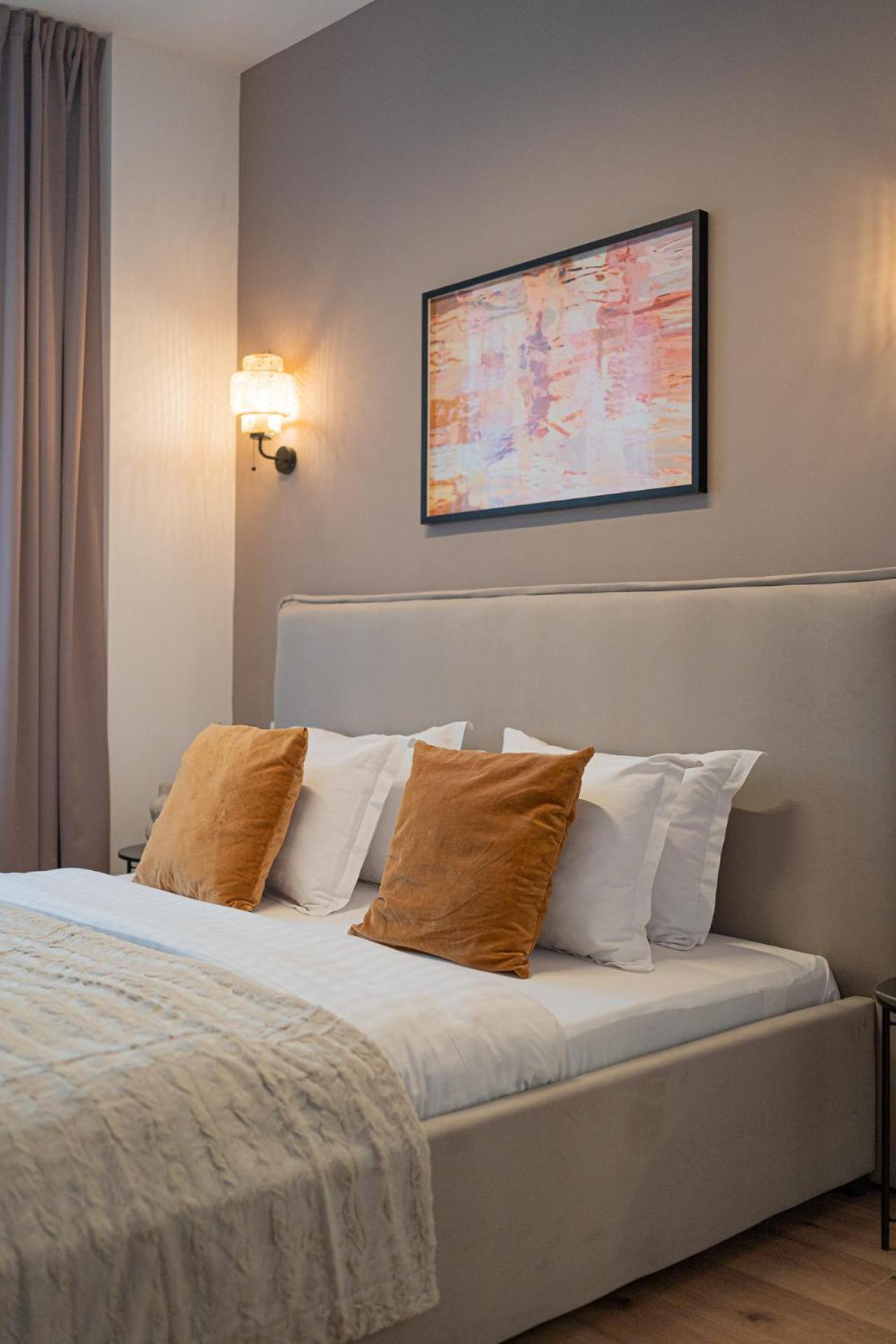 Loggia & Luxe 5Br Penthouse In Universitatii Area Bukarest Kültér fotó